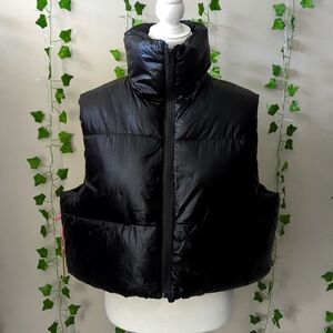 Simply Southern puffy Crop vest matte black XL-XXL new with tag